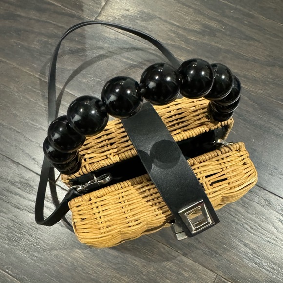 Zara basket bag with leather strap and clasp - Picture 3 of 3
